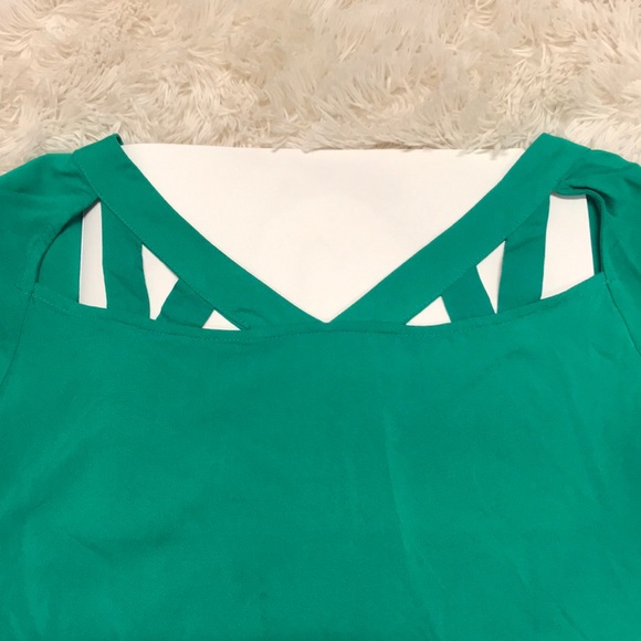 Forrest Green T-shirt Blouse - Picture 4 of 4